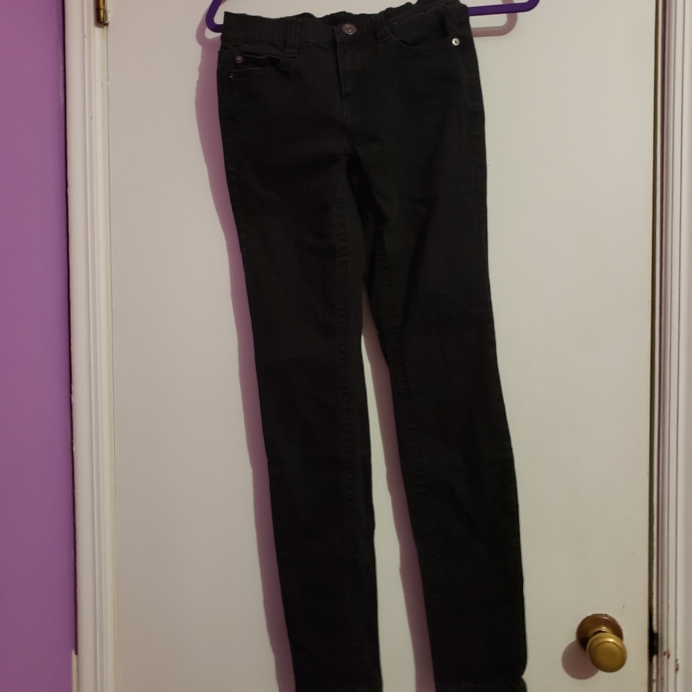 black pants